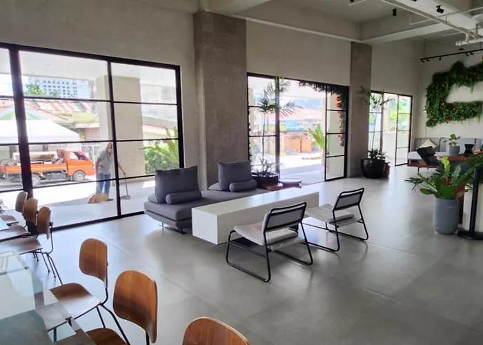 Cozy Poolside Near It Park 3* Cebu