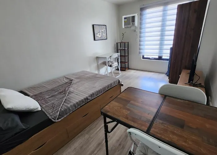 Aparthotel Cozy Poolside Near It Park 3*